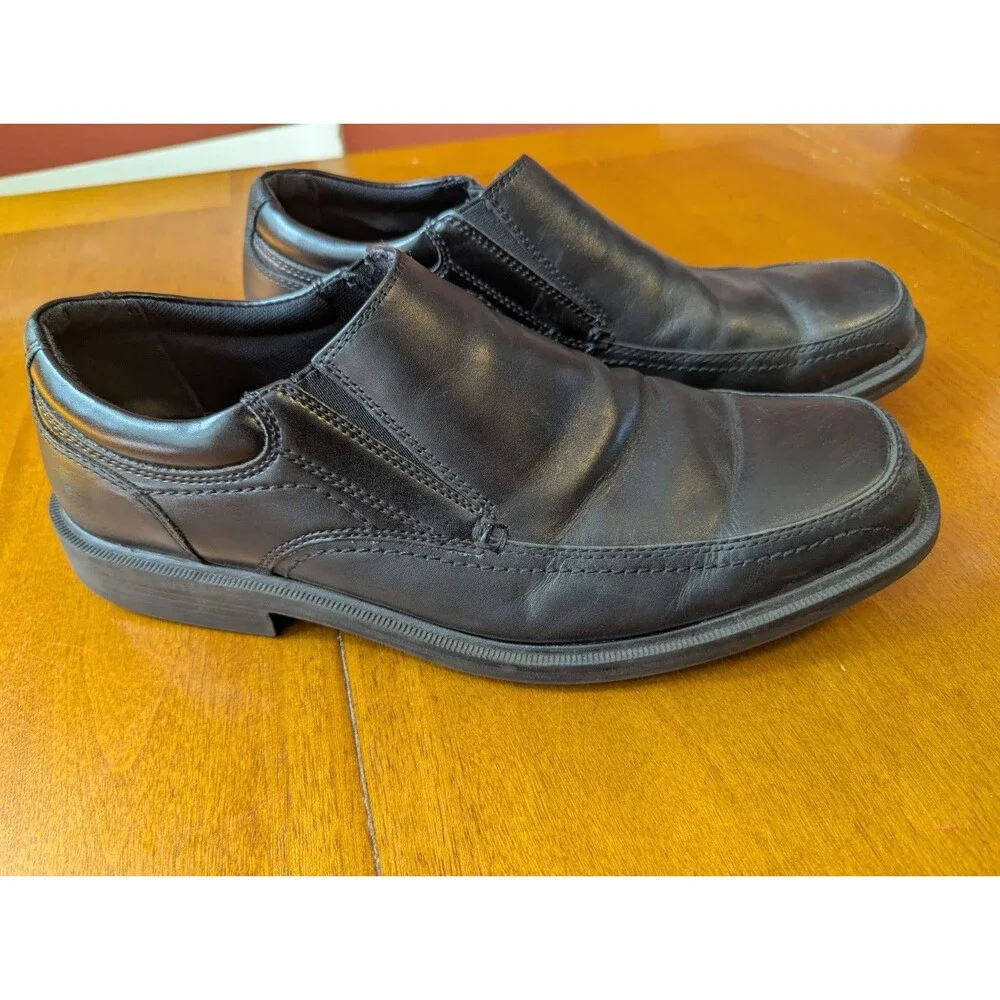 Dockers gently worn